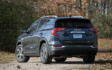 They have proven to be very reliable and come with two engine choice. Comparison - Chevrolet Equinox LT 2019 - vs - GMC Terrain ...