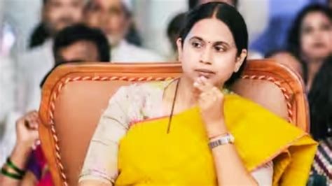 Complaint To Lokayukta Against Minister Lakshmi Hebbalkar ಗೋಲ್‌ಮಾಲ್ ಆರೋಪ ಸಚಿವೆ ಲಕ್ಷ್ಮೀ