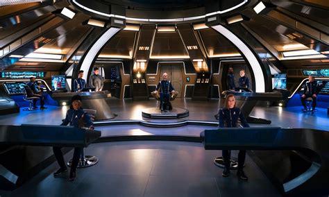 Exclusive featurette — kenneth mitchell: The Cast of Star Trek: Discovery on Bringing the Fun to ...