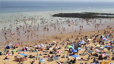 British Heatwave Why England Cant Handle The Heat Daily Telegraph