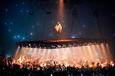 Kanye West Ataca A Famosos En Un Concierto Que Solo Duró 10 Minutos