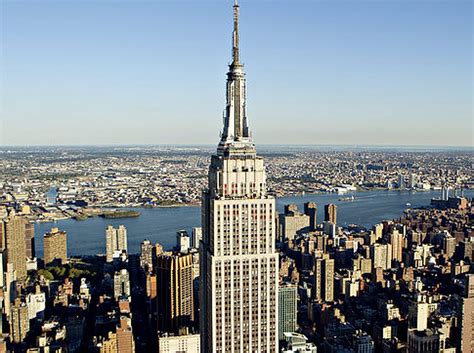 Empire State Building Goes Green Inks Two Year Deal To Buy Wind