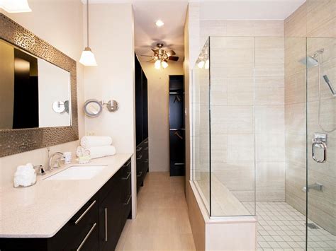 Bathroom Shower Designs | HGTV