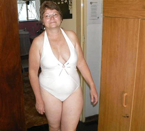 Granny Bikini Bathing Suit Pics Xhamster