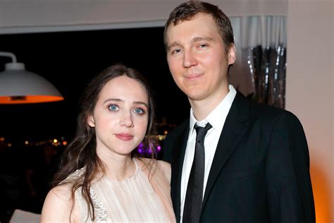 Surprise Zoe Kazan And Paul Dano Welcomed A Baby Girl In August