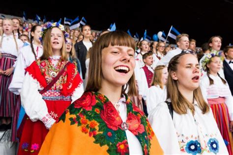 A Unique Sing Along To Celebrate Freedom In Tallinn