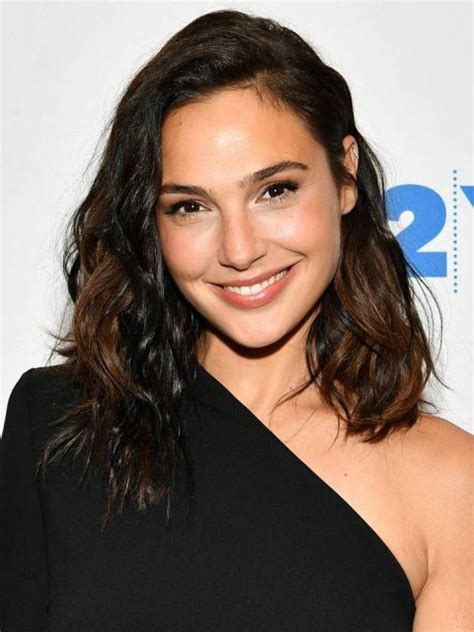Gal Gadot Bra Size Age Weight Height Measurements Cel