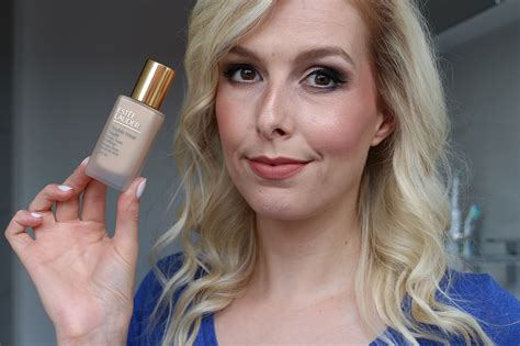 First Impressions Review Est E Lauder Double Wear Nude Foundation