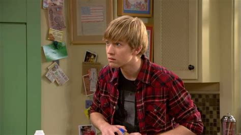 Picture Of Jason Dolley In Good Luck Charlie Season Jason Dolley Teen