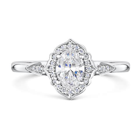 Vintage Oval Cut Engagement Rings
