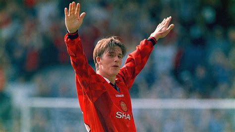 David Beckham Goal From Halfway Line Against Wimbledon In 1996