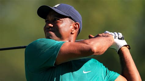 Tiger Woods Score Bounces Back With Average Outing In Round 3 At 2020
