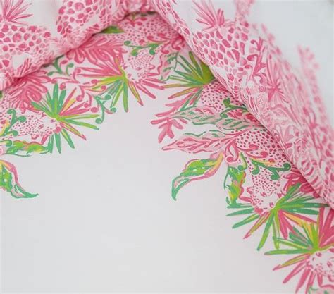 Posted on april 8, 2019june 29, 2019 by nicole. Lilly Pulitzer Picture Perfect Fitted Crib Sheet | Lilly ...