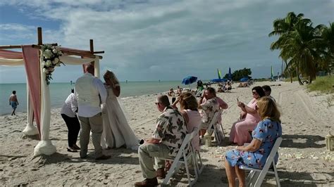 플로리다 3 키웨스트 해변에서의 결혼 Wedding And Couple At Smathers Beach Key West Fl Usa Youtube