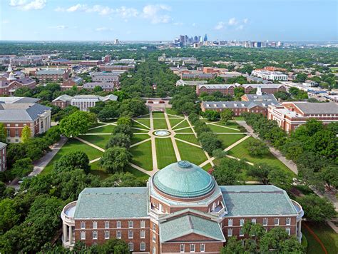 The 25 Most Beautiful College Campuses In America Photos Condé Nast Traveler
