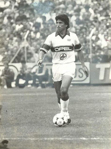 Daniel Passarella Con La Fiorentina Dal 1982 Al 1986 Fotos De Fútbol Fútbol Daniel