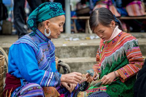 According to the history, hmong started their evacuation in 18th century due to political chaos. VIETNAM - HMONG HILL TRIBES - think orange