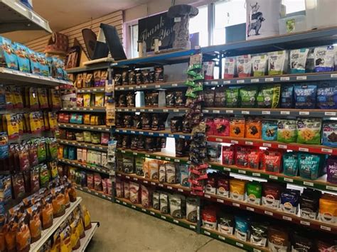 We have a 35 year history of crafting tasty, natural pet food with added vitamins, minerals & nutrients. Woofy's Pet Foods - Courtenay, BC - 2400 Cliffe Ave | Canpages