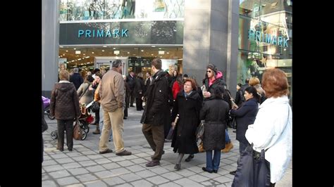 Erfahre hier mehr über unsere aktuellen covid 19 maßnahmen für unsere teams und für den bewerbungsprozess. Primark Essen Neueröffnung verschoben - dafür Dortmund ...