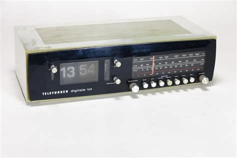 Uhrenradio Telefunken Digitale 101 Deutsches Technikmuseum Museum