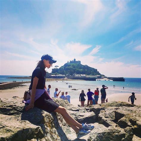 渡辺枝里子さんのインスタグラム写真 渡辺枝里子instagram「【英国のモンサンミッシェル🇬🇧】 「saint Michaels Mount」セント・マイケルズ・マウント