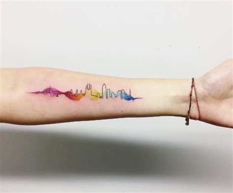 25 Cityscape Tattoos Of The World S Most Beautiful Skylines Tattooblend