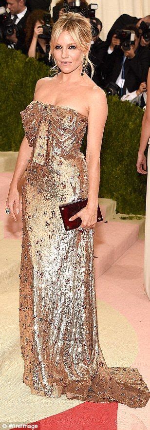 Taylor Swift Stuns In Silver Dress As She Leads The Met Gala Arrivals