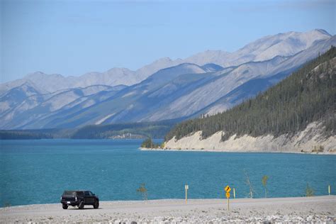 Photo Of The Day Muncho Lake The Milepost