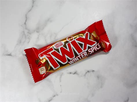 Twix Winter Spice Chocolate And Caramel Snack Bar Review 46g
