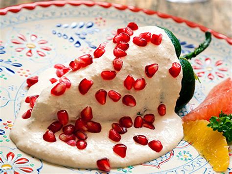 2,396 likes · 195 talking about this. Receta Chiles en Nogada, La Hacienda de los Morales