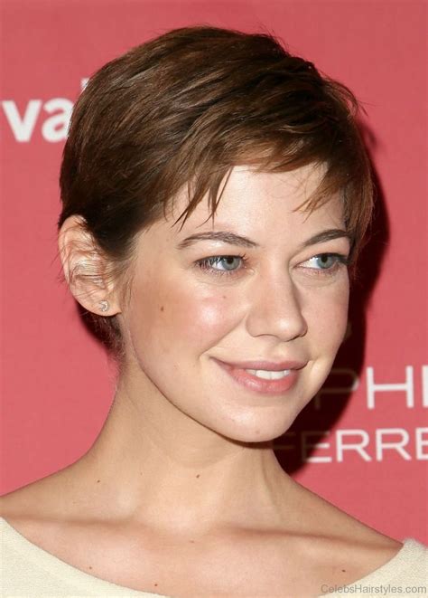 43 Lovely Hairstyles Of Analeigh Tipton