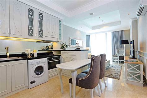 Punya keinginan untuk memberi aksen keramik batu alam di ruang makan? Desain Dapur Scandinavian untuk Rumah Mewah - Jurnal Arsitektur