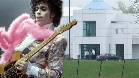 Princes Paisley Park Home To Become A Museum To His Music Brother In