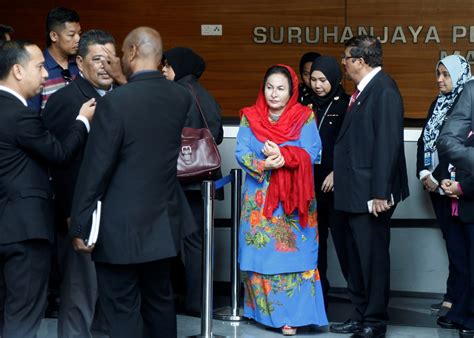 The name tun abdul razak is a patronymic, not a family name, and the person should be referred to by the given name, mohd najib. Malaysia 1MDB scandal: Ex-PM Najib Razak's wife, Rosmah ...
