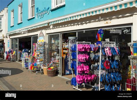 Seaside Shop Hi Res Stock Photography And Images Alamy