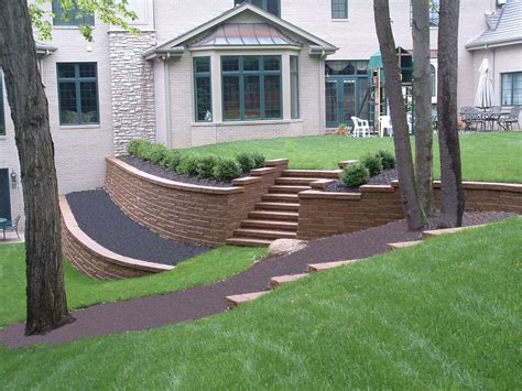 Beautiful Retaining Walls With Steps The Great Outdoors Sloped