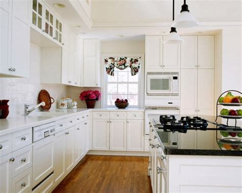 Don't be mislead by paint color names or follow the crowd. White Shaker Kitchen Cabinets | Houzz