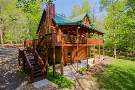 275 homes for sale in blue ridge, ga. Creek Front Cabin for Sale in Blue Ridge GA