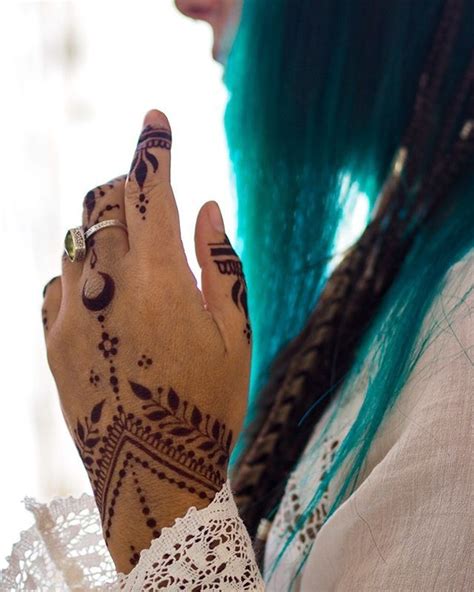 A Mix Of Henna And Jagua Gives A Super Rich Stain Ideal For People Who