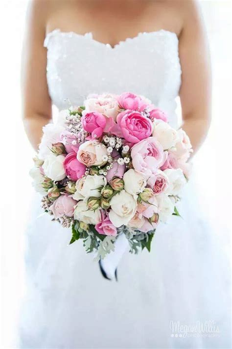 How long do the bouquets last? Bridal Bouquet 2 made to order — Eumundi Roses & Dance ...