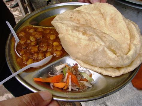 Convenient, cheap and near to our house, my dad started getting two plates of chole bhature every day before i left for college. Popular Kolkata Street Food Options