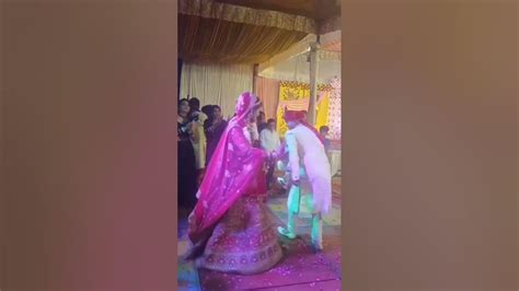एशी सादी कभी नहीं देखा होगा दुला दुल्हन ने किया डांस 🤣🤣 Youtube