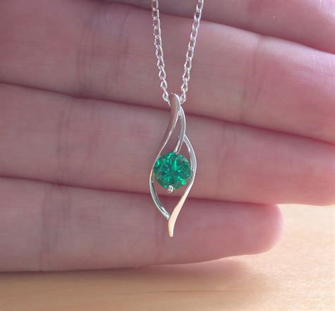 925 Emerald Lab Created Pendant 18 Sterling Silver Chain Green