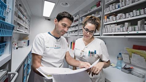 Ausnahmen von dieser regel sind radiologen, strahlentherapeuten, nuklearmediziner und laborärzte. MEDIZIN: Sie sagen resistenten Keimen den Kampf an ...
