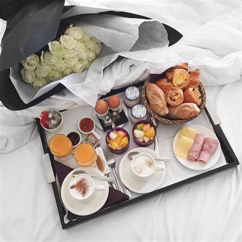 Breakfast In Bed For Her Breakfast In Bed Romantic Breakfast In Bed For