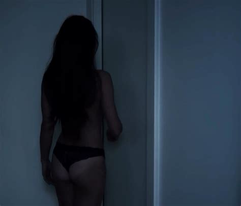 Nude Video Celebs Thanh Ingle Lai Nude Subordonnes 2014