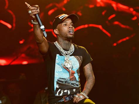 Tory Lanez Sued By Man For ‘beating Him To A Pulp In Miami Nightclub