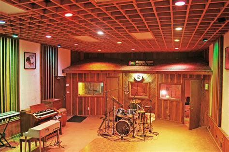 Muscle Shoals A Must See For Music Lovers Memphis Magazine