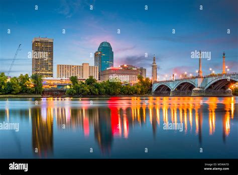 Springfield Town High Resolution Stock Photography And Images Alamy