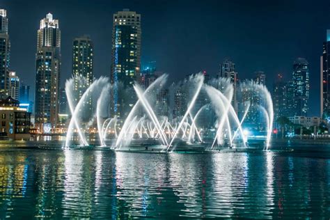Dubai Fountain Show And Burj Lake Ride By Traditional Boat In Dubai
